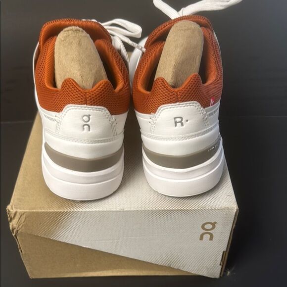 On Cloud Men Leather Running White and Tan Sneakers - Picture 5 of 10